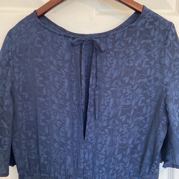 Never worn: Vera Moda Navy Dress - Picture 3 of 4